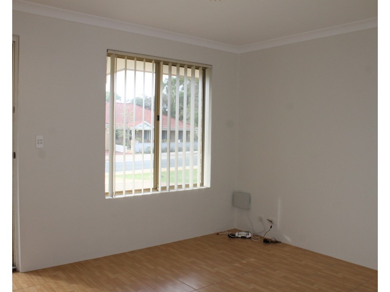 34 Karunjie Road, Golden Bay WA 6174