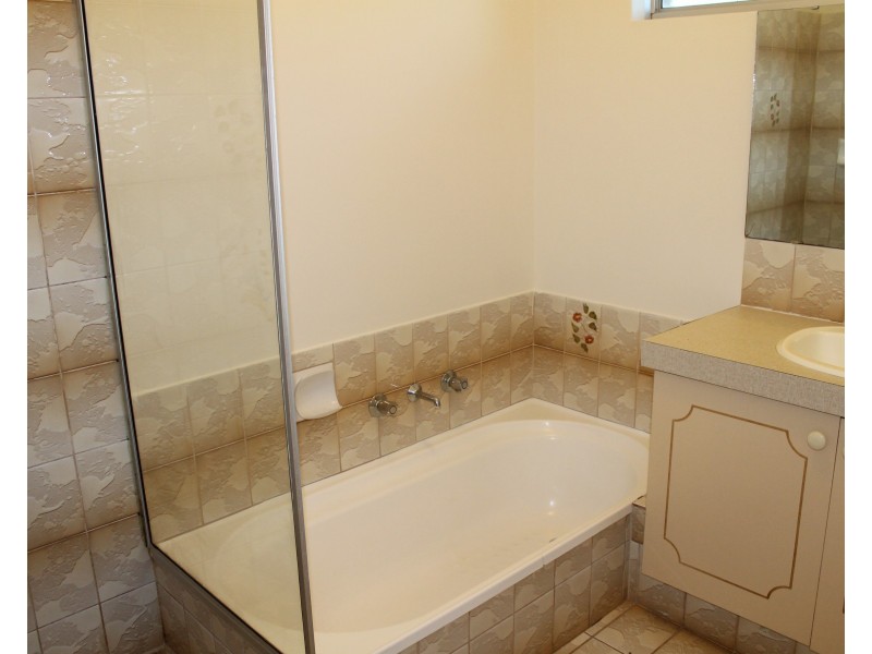 19/105 Simpson Avenue, Rockingham WA 6168