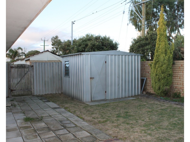 19/105 Simpson Avenue, Rockingham WA 6168