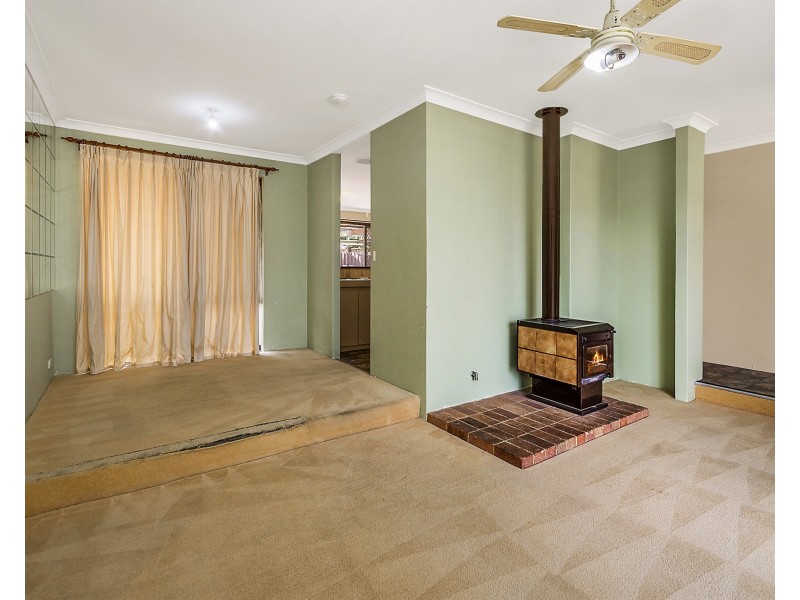 81 Georgetown Drive, Safety Bay WA 6169