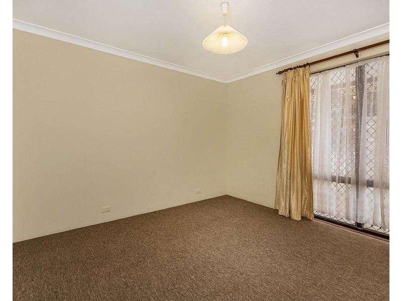 81 Georgetown Drive, Safety Bay WA 6169