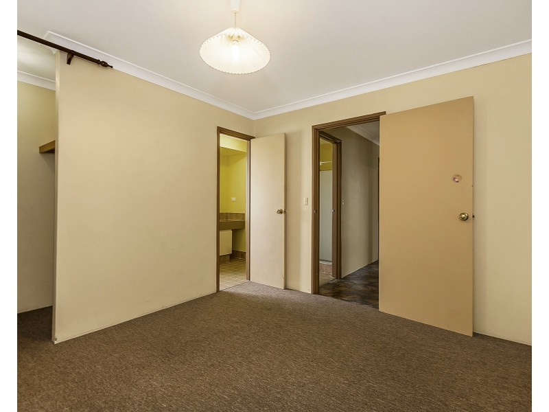 81 Georgetown Drive, Safety Bay WA 6169