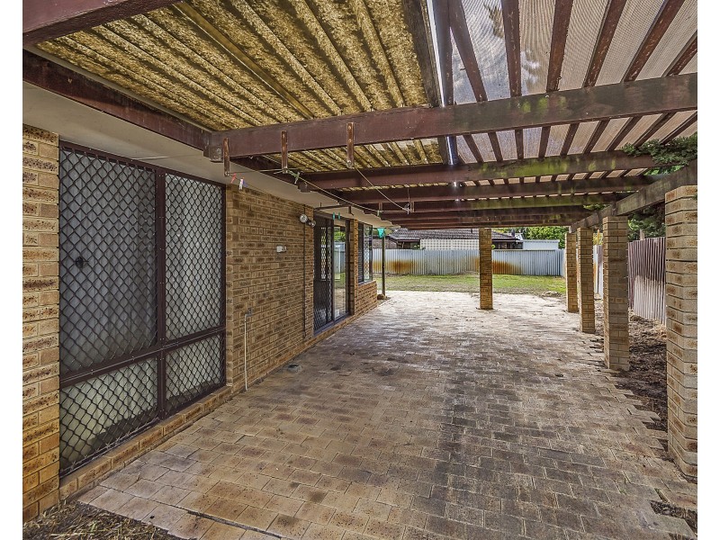 81 Georgetown Drive, Safety Bay WA 6169