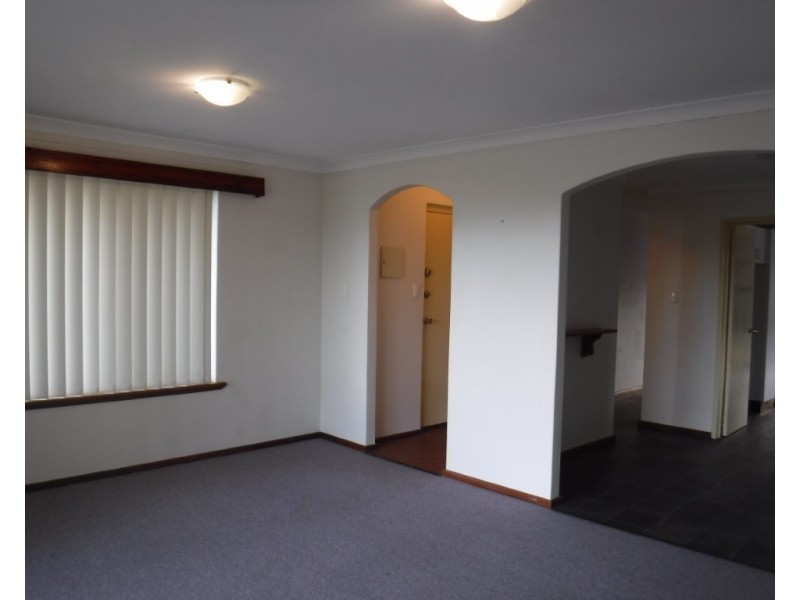 15 Millgrove Avenue, Cooloongup WA 6168