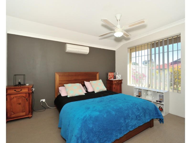 4 Raven Lane, Warnbro WA 6169