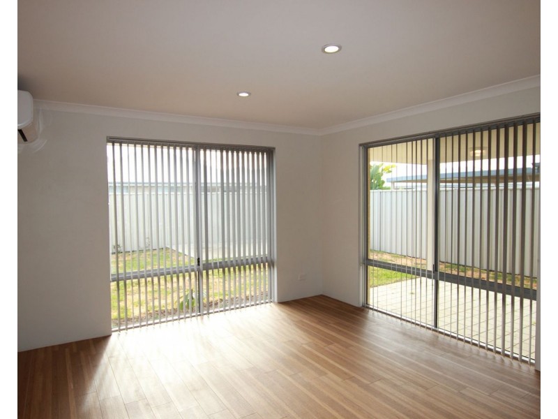 9 Elvire Grove, Golden Bay WA 6174