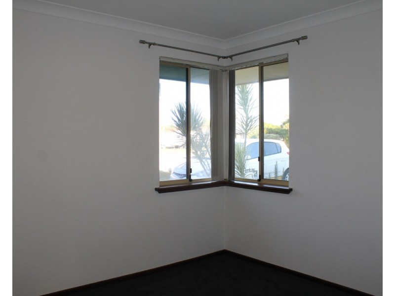 35 Gumnut Crescent, Safety Bay WA 6169