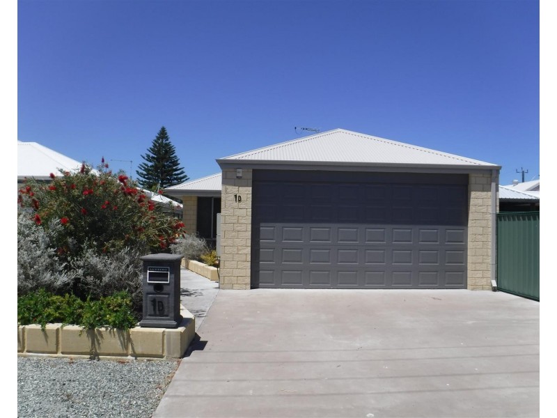 1D Radford Place, Safety Bay WA 6169