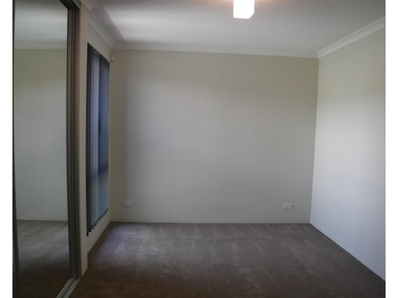 1D Radford Place, Safety Bay WA 6169