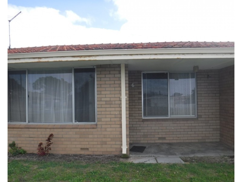 6/4 Afon Avenue, Shoalwater WA 6169