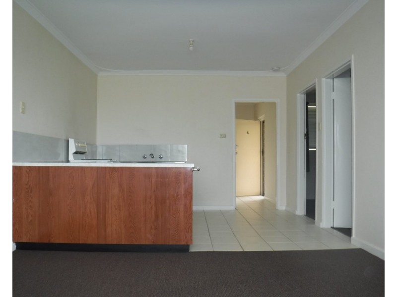6/4 Afon Avenue, Shoalwater WA 6169