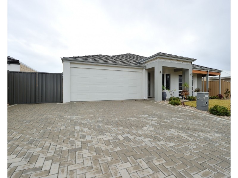 11 Sandgate Boulevard, Baldivis WA 6171