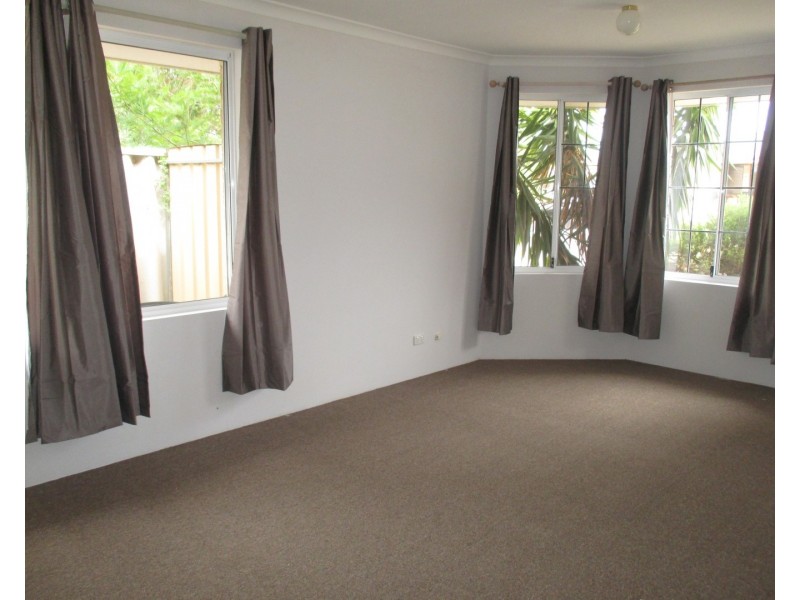 26 Mulloway Place, Warnbro WA 6169