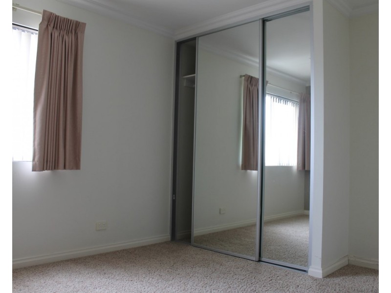 16/59 Rockingham Beach Road, Rockingham WA 6168