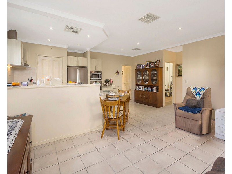 6/9 Bradbury Street, Rockingham WA 6168