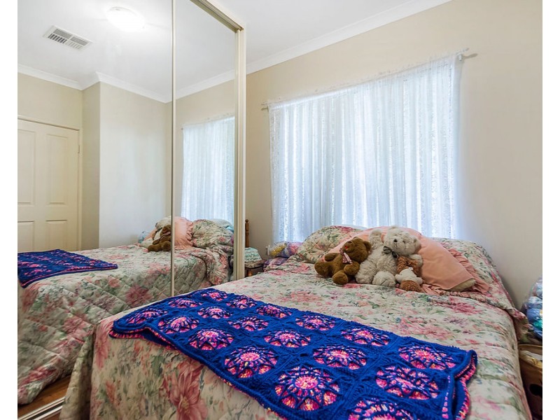 6/9 Bradbury Street, Rockingham WA 6168