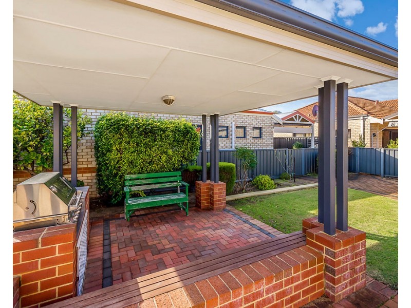 6/9 Bradbury Street, Rockingham WA 6168