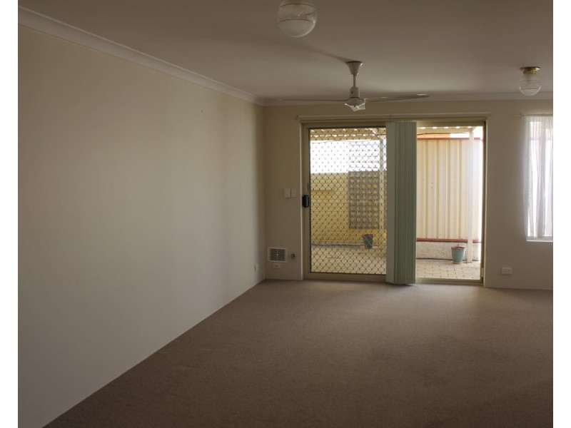 2/16-18 Inverness Court, Cooloongup WA 6168