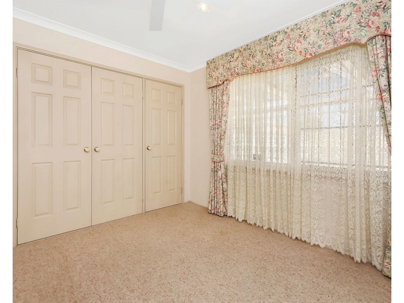 10 Pebblebeach Cove, Waikiki WA 6169