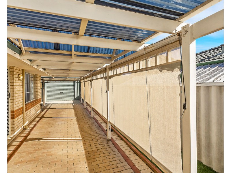10 Pebblebeach Cove, Waikiki WA 6169