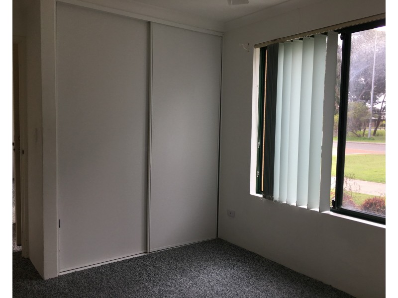 2/56-60 Elanora Drive, Cooloongup WA 6168