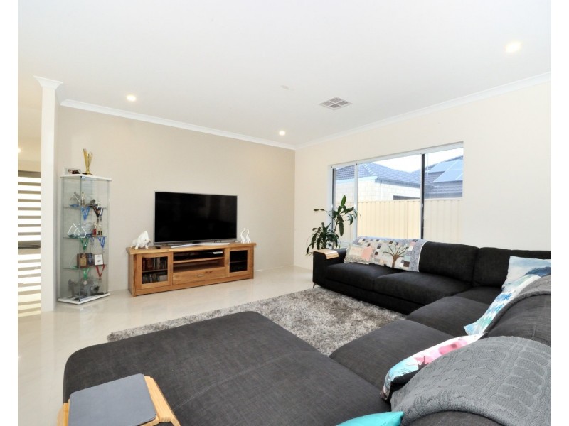 11  Sandgate Boulevard, Baldivis WA 6171