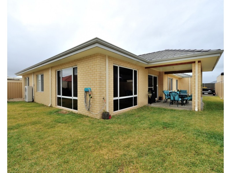 11  Sandgate Boulevard, Baldivis WA 6171