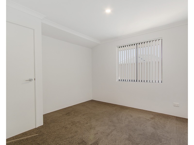 8 Newfound Street, Secret Harbour WA 6173