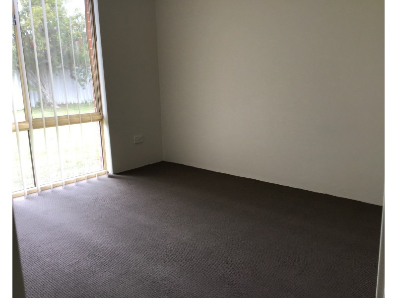 1 Glenroy Gardens, Port Kennedy WA 6172