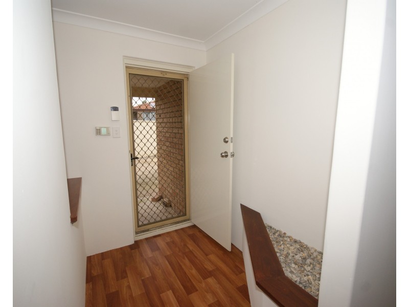 17B Carnation Place, Yangebup WA 6164