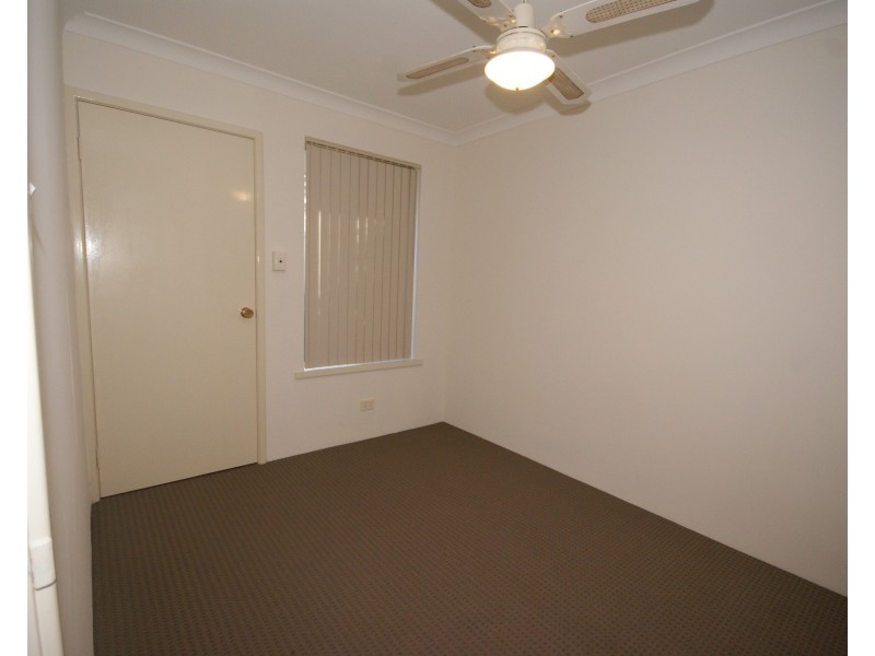 17B Carnation Place, Yangebup WA 6164