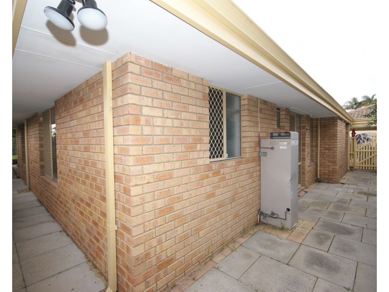 17B Carnation Place, Yangebup WA 6164