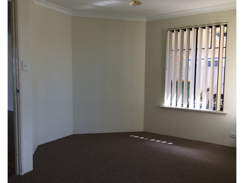 9 Fontenay Court, Port Kennedy WA 6172