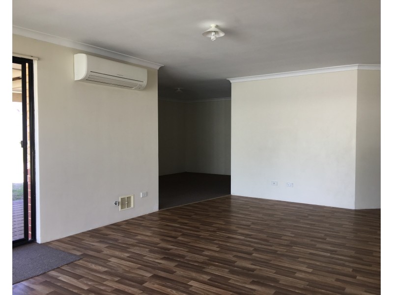 9 Fontenay Court, Port Kennedy WA 6172