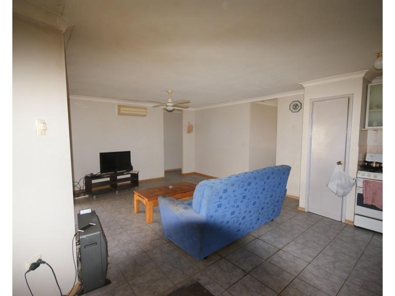 5 Huntingdale Court, Cooloongup WA 6168