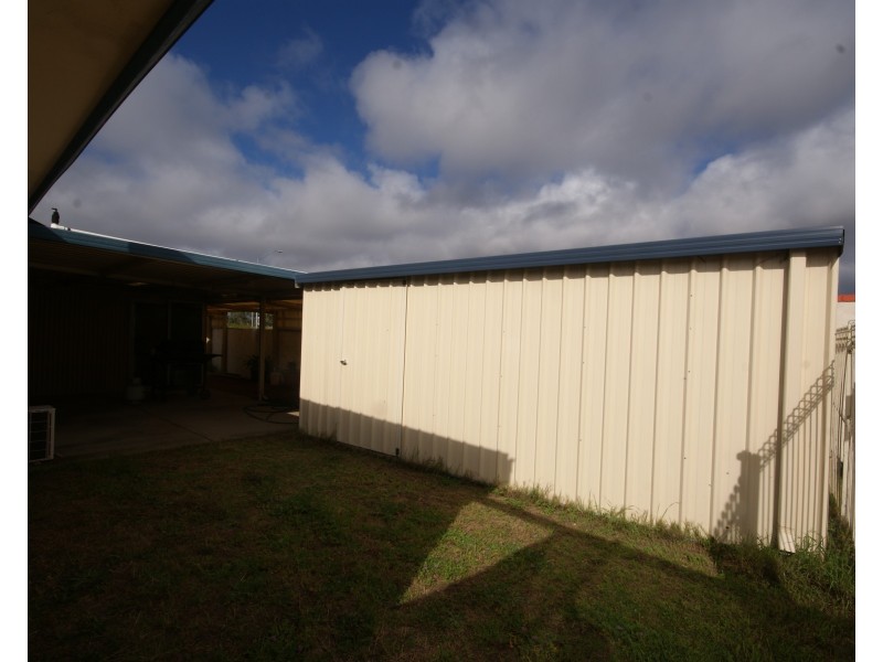 5 Huntingdale Court, Cooloongup WA 6168