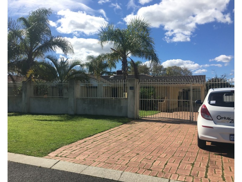 39 Lakemba Way, Waikiki WA 6169