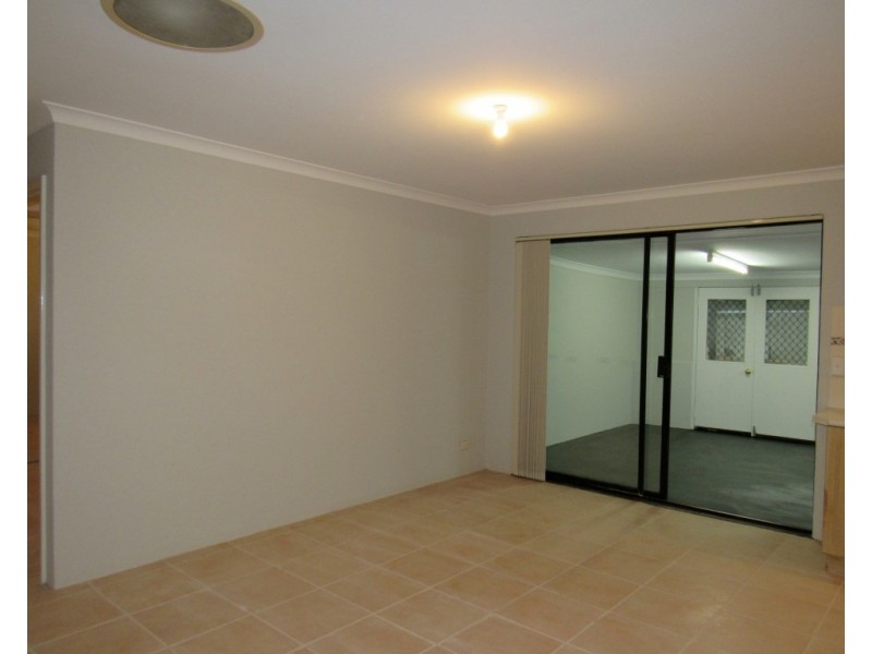 39 Lakemba Way, Waikiki WA 6169