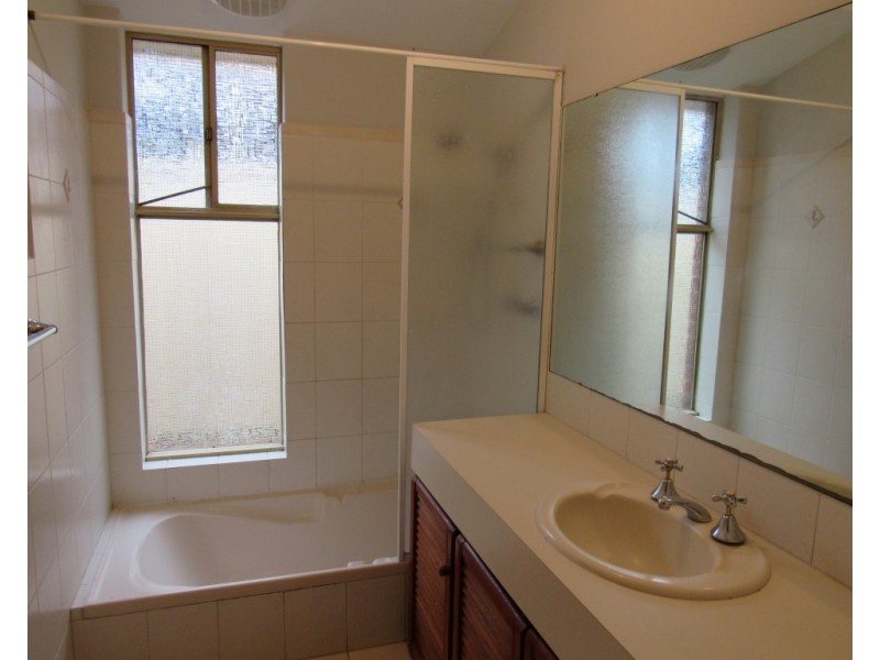 39 Lakemba Way, Waikiki WA 6169