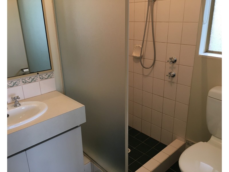 33 Charnley Gardens, Waikiki WA 6169