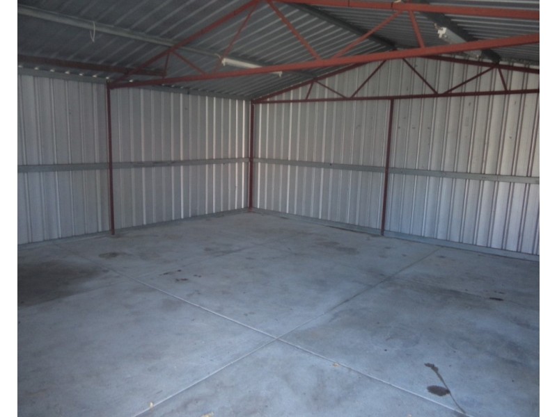 62 Unnaro Street, Hillman WA 6168