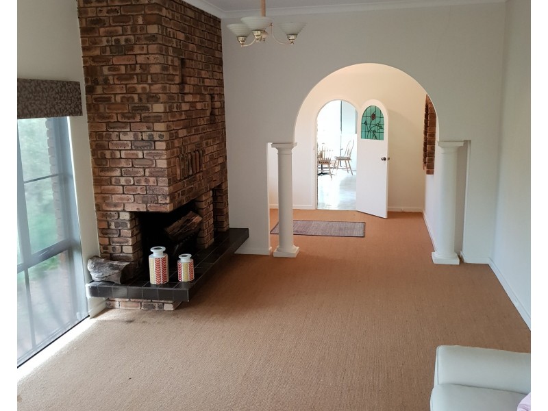 9 Soldiers Road, Roleystone WA 6111