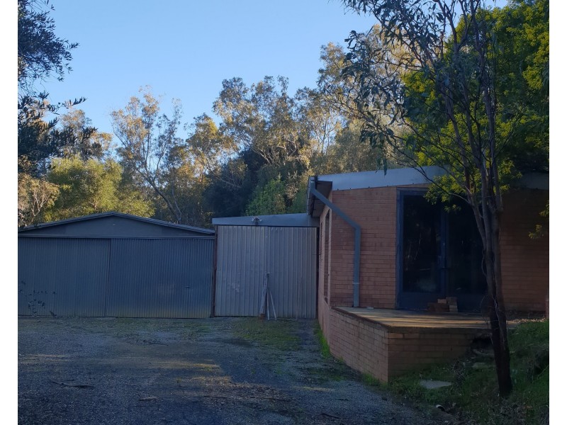 9 Soldiers Road, Roleystone WA 6111