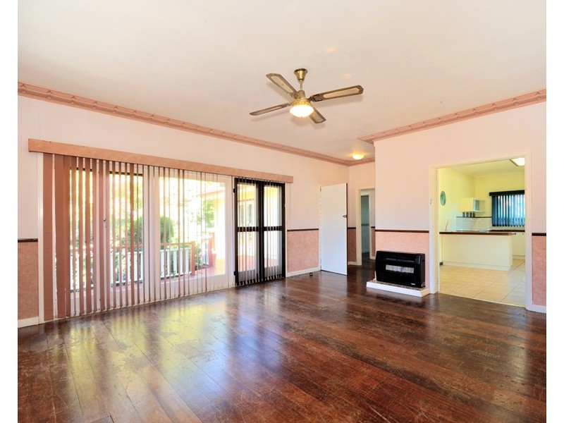 28 Lewington Street, Rockingham WA 6168