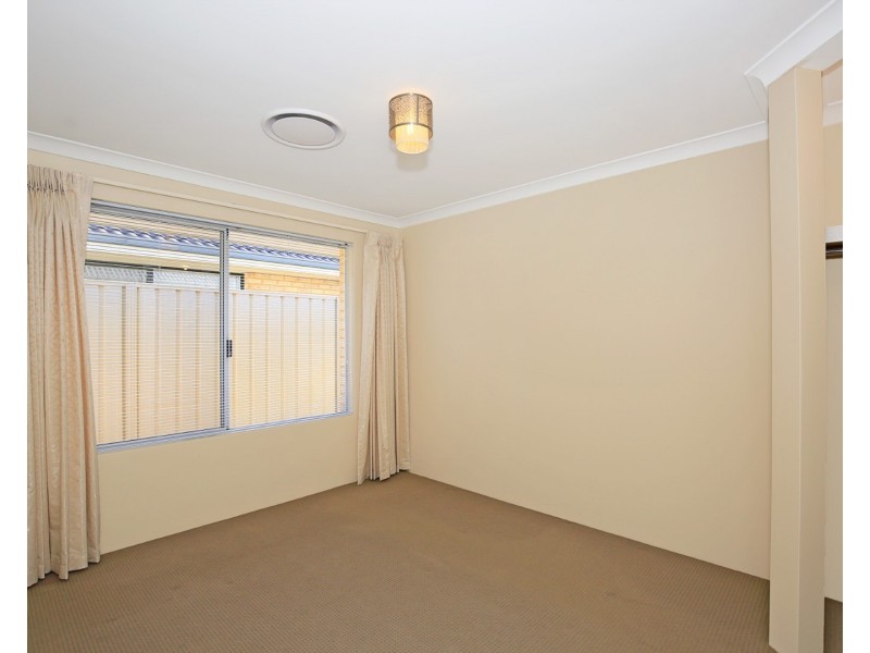 6 Jubata Gardens, Dudley Park WA 6210