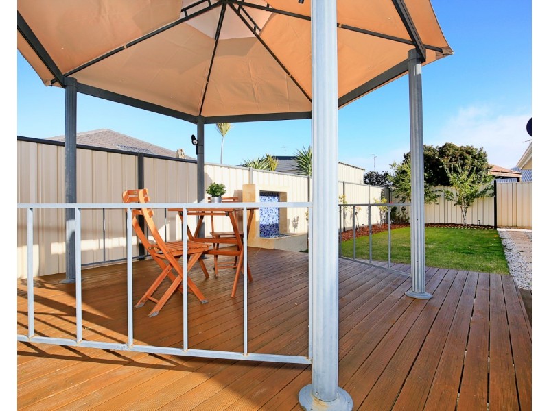 6 Jubata Gardens, Dudley Park WA 6210