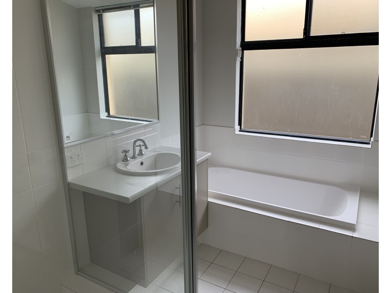 30 Bottlenose Circuit, Waikiki WA 6169