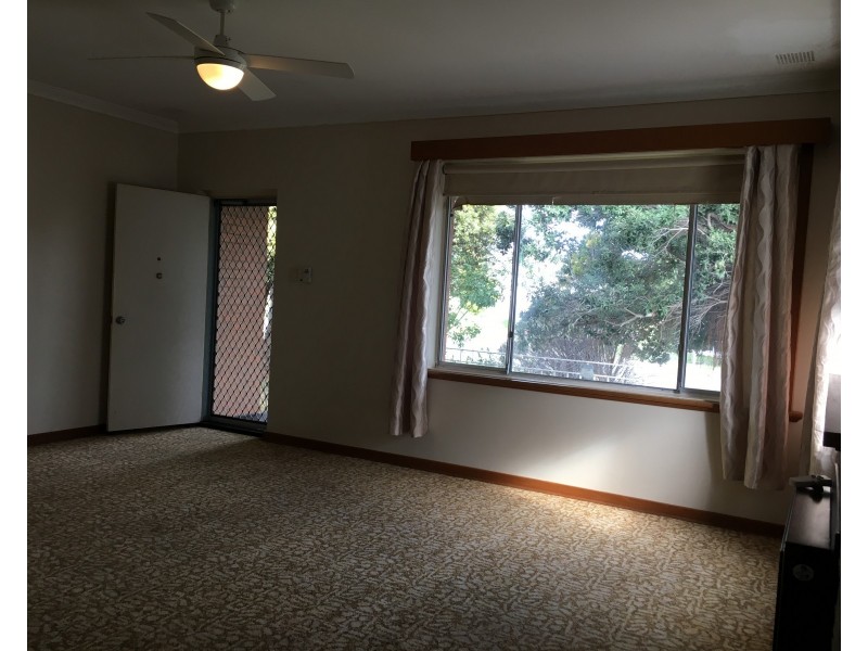 14 Liverpool Street, Shoalwater WA 6169