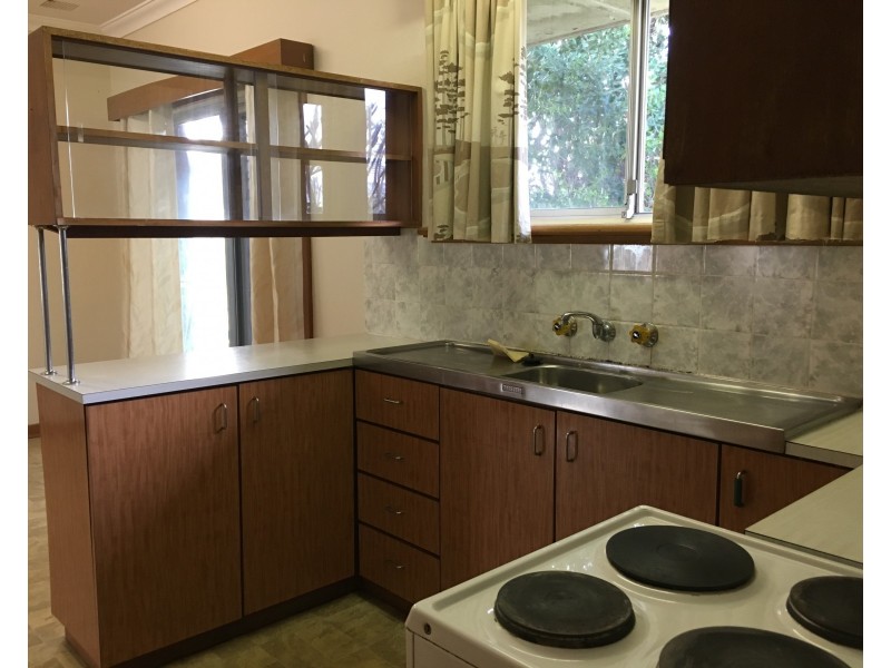 14 Liverpool Street, Shoalwater WA 6169