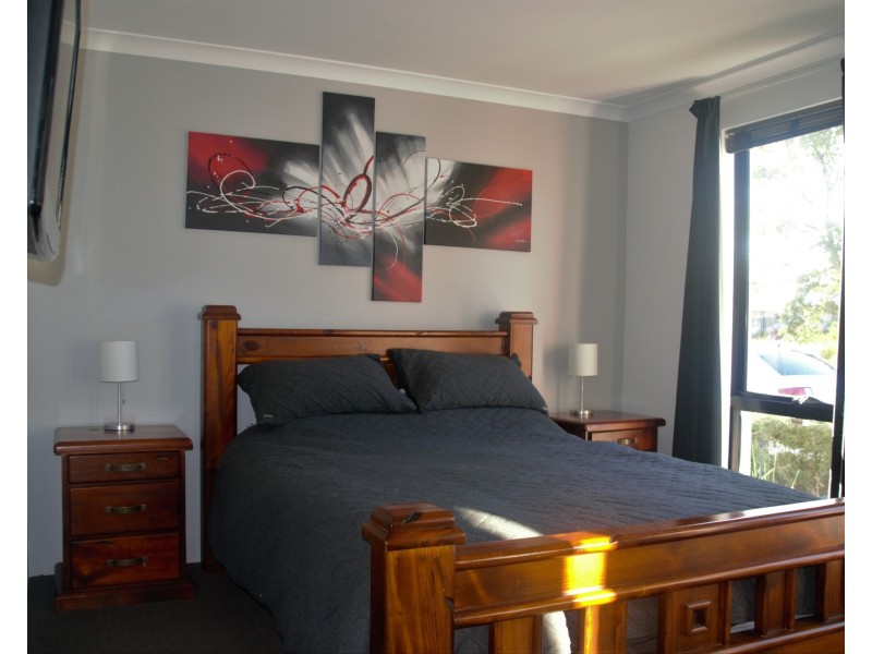 26 Shimmer Street, Wellard WA 6170